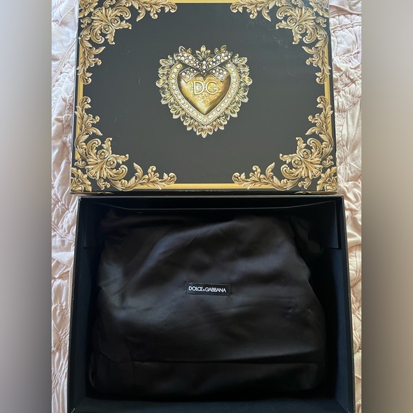 Dolce & Gabbanna large Devotion bag nude pink BNWT! - Picture 4 of 9